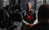 Cập bến Liverpool, Araujo hết lời ca ngợi Van Dijk