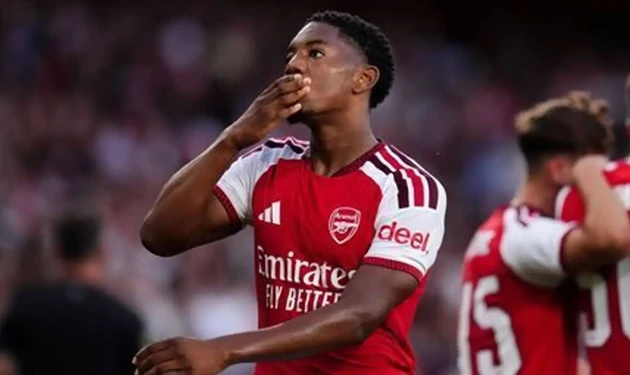 Arteta gọi tin đồn chuyển nhượng Lewis-Skelly là tín hiệu tốt