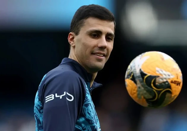 Man City từ chối 60 triệu euro của Barca vụ Rodri