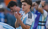 Atletico Madrid nổi đóa vì cáo buộc giật dây Julian Alvarez