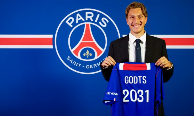 CHÍNH THỨC! PSG chiêu mộ thành công thần đồng Mika Godts