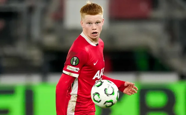 Real tranh Kees Smit giá 60 triệu euro với Barca