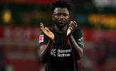 Tapsoba là lời giải cho cơn đau đầu của Chelsea và MU