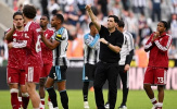 Liverpool giật lại một điểm và bài toán cho Iraola