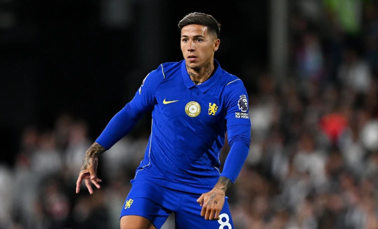 Alonso lên tiếng khi Enzo Fernandez bị loại khỏi đội hình Chelsea
