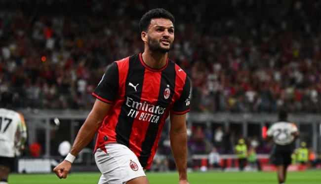 Goncalo Ramos lên tiếng, AC Milan của Amorim chiếm đỉnh bảng Serie A