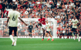 CĐV Man Utd phát cuồng với Mainoo