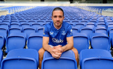 Neville 'quay xe' cản Grealish đến Everton