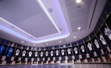 Tottenham hạ cấp phòng thay đồ để đổi vận