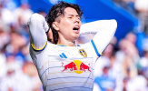 Leeds trả giá đắt vì hàng công vô duyên trước Brighton