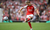 Odegaard tái hiện thời khắc Bergkamp tại Arsenal