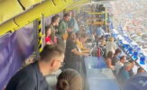 Chi 1,3 tỷ bảng sửa sân, Camp Nou vẫn dột nước như trút