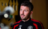 Carrick yêu cầu Man United thực tế tại Champions League