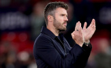 Carrick bảo vệ sao Leny Yoro sau thảm họa phòng ngự