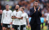 Sa thải Michael Carrick không thể cứu vãn Man United