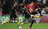 Canh bạc Henderson và Barco bóp nghẹt Chelsea của Alonso