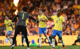Rayan ghi bàn phút cuối, Brazil hú vía cầm hòa Australia