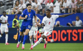 Arsenal tranh mua Igor Matanovic với MU