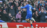 Chelsea dẫn đầu cuộc đua chiêu mộ tiền vệ Alex Scott