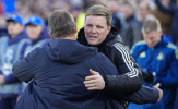 Carrick lung lay ghế nóng, Man United nhắm Eddie Howe