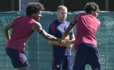 Barcelona bước vào 'tháng của sự thật'