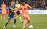 MU đối đầu Liverpool để giải cứu Alejandro Balde khỏi Barca