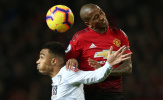 Ashley Young: 'Martinez muốn điều gì? Muốn MU mua cả một đội hình mới sao?'