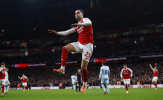 Cuộc họp kín không HLV giúp Arsenal giành cúp Ngoại hạng Anh