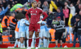 Barcelona kỳ vọng Liverpool mua đứt Araujo