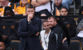 HLV Daniel Farke bảo vệ Carrick giữa bão chỉ trích