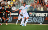 De Bruyne đá hỏng phạt đền, Venezia thắng sốc Napoli