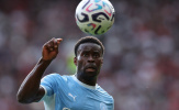 Phóng viên Sky Sports bóc tách sai lầm của Guehi