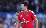 Carragher khen Maguire xuất sắc giúp MU không sụp đổ
