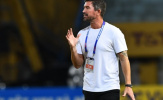 HLV Kewell dùng bóng dài giúp Hà Nội FC hạ CAHN