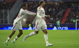 Mức lương khủng cản Liverpool mua đứt Araujo