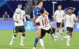 CĐV Man Utd phẫn nộ bỏ về khi đội nhà thua đậm Como