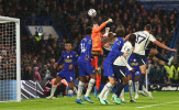 Sai lầm của Penders lại phơi bày vấn đề nơi khung gỗ Chelsea