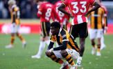Hull City chia điểm tiếc nuối trước Brentford tại MKM