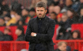 Tiếng hát cho Carrick và thông điệp cảnh tỉnh MU