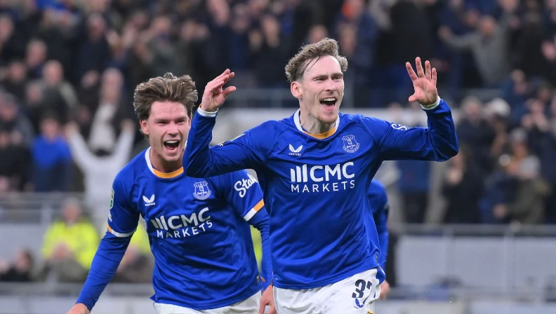 Hạ gục Newcastle 3-1, Everton giành vé vào tứ kết Carabao Cup