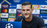 MU theo sát Rafa Marin giữa sự can thiệp của Real Madrid
