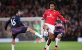 Zirkzee là lời giải duy nhất cho Carrick trước Chelsea