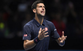 Djokovic nổi đóa khi bị chất vấn… tấn công HLV