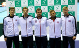 Anh em Murray nén đau thương thi đấu ở Davis Cup