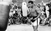Những câu nói 'để đời' của huyền thoại boxing Muhammad Ali