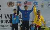 Nhẹ hơn đối thủ 250 g, đô cử Việt Nam giành HCV trẻ thế giới