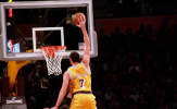 Top 10 pha bóng hay nhất mùa của Los Angeles Lakers