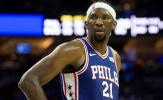 Dính chấn thương, Embiid vẫn bất chấp để ra sân