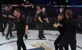 Tấn công trọng tài, 'gã điên UFC' làm loạn ở sự kiện Bellator 187