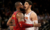 Enes Kanter lên tiếng sau vụ va chạm với LeBron James